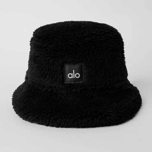 ALO Yoga Faux Fur Black Bucket Hat Alo Faux Fur Bucket Hat: Trendy Styles and Comfort | TikTok main image 3